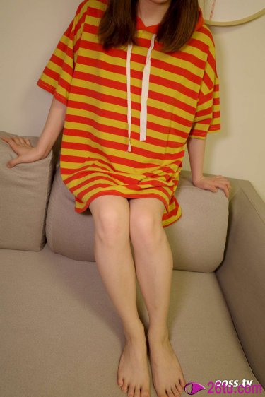 白嫩美女直冒白浆
